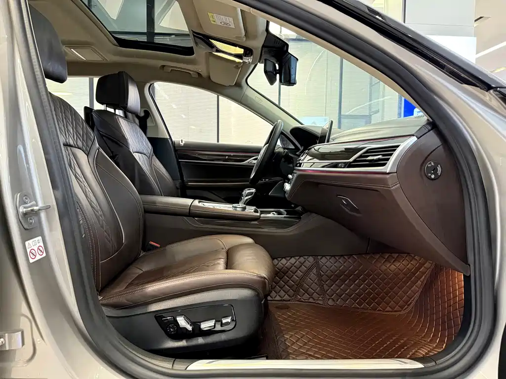 BMW 7 Series 7 2019 730Li M Sport