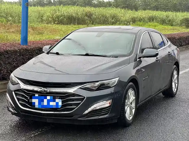 Chevrolet Malibu XL