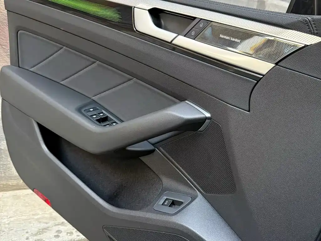 Volkswagen CC — миниатюра 6