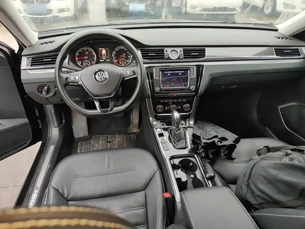 Volkswagen Passat — миниатюра 10