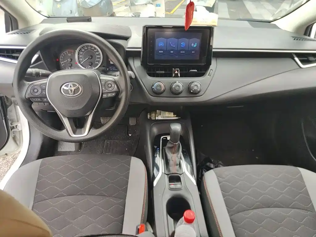 Toyota Corolla — миниатюра 10