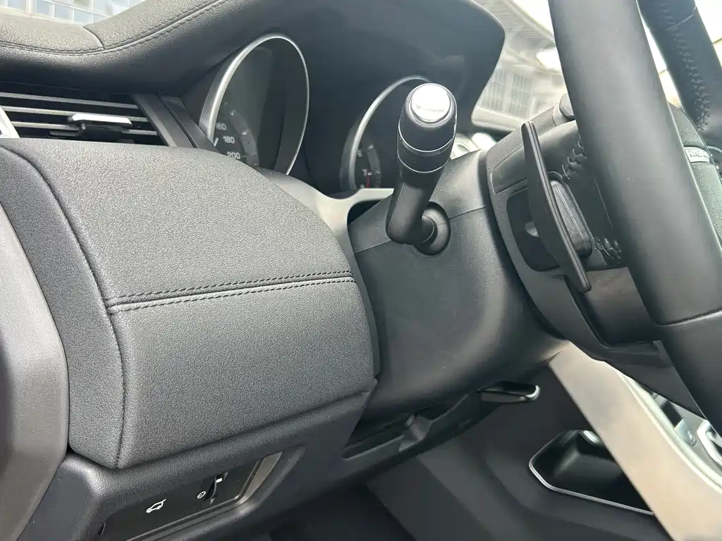 Land Rover Evoque — миниатюра 16