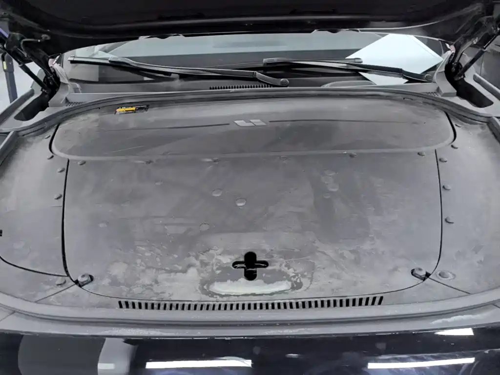 Li Auto Li ONE — миниатюра 20