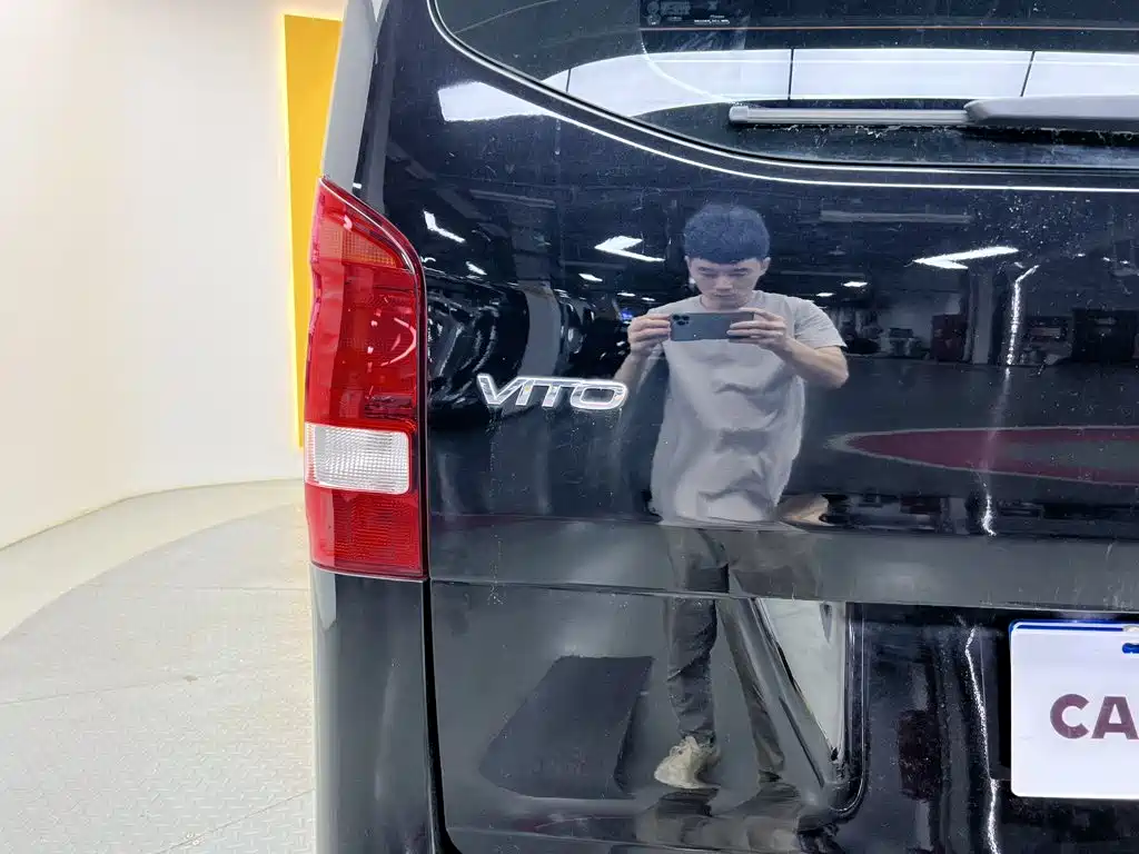 Mercedes-Benz Vito — миниатюра 11