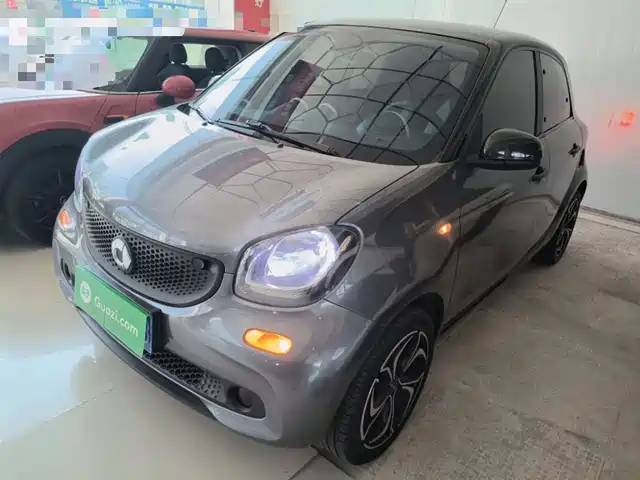 SMART  FORFOUR 2017