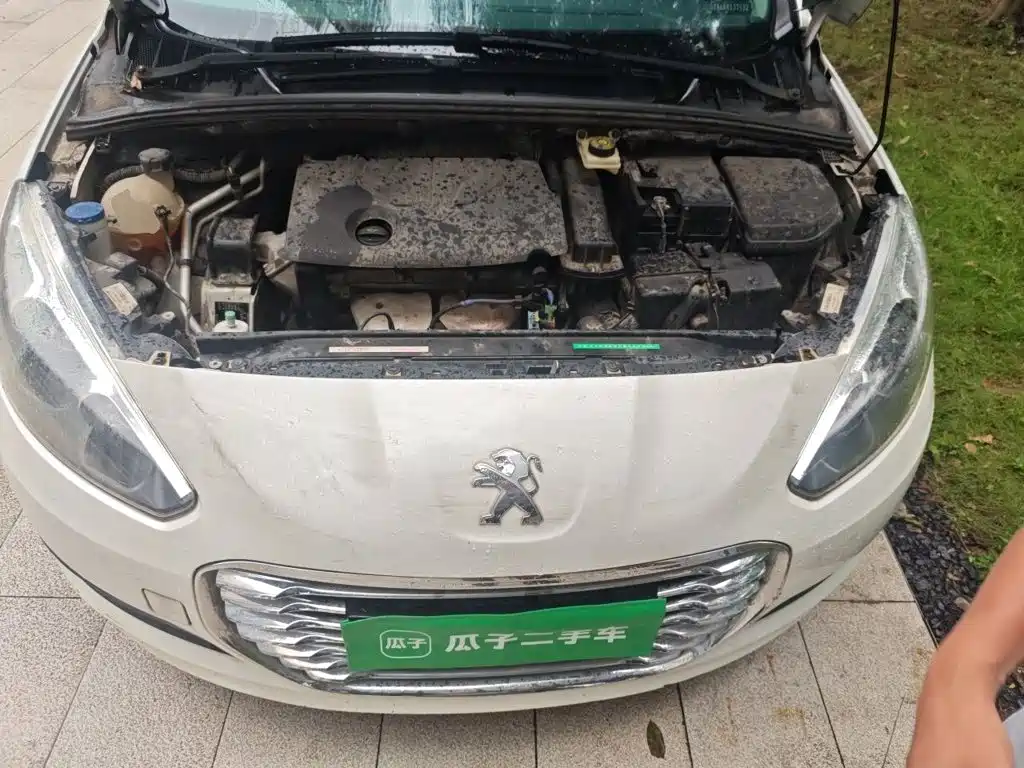 Peugeot 308 — миниатюра 11