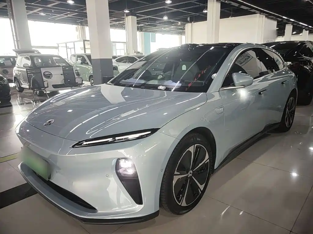 NIO ET5T — миниатюра 2