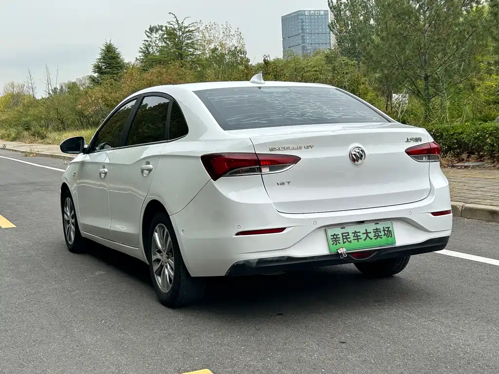 Buick Excelle — миниатюра 14
