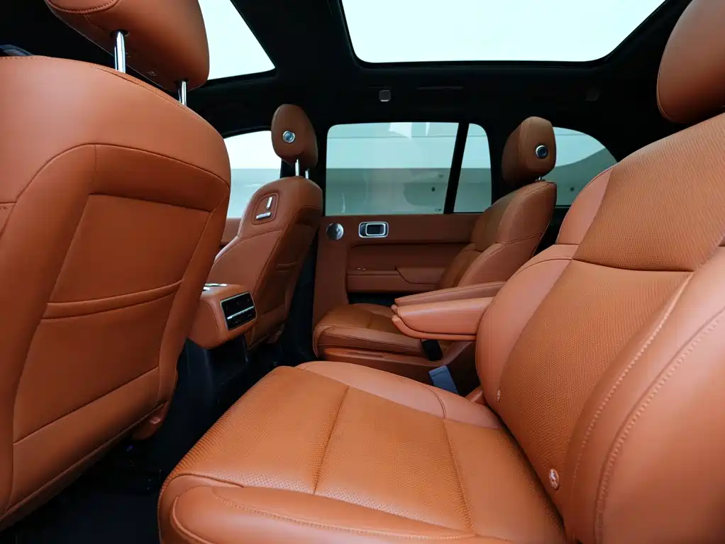 Li Auto Li L8 — миниатюра 20