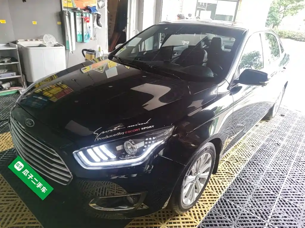 Ford Escort 2017