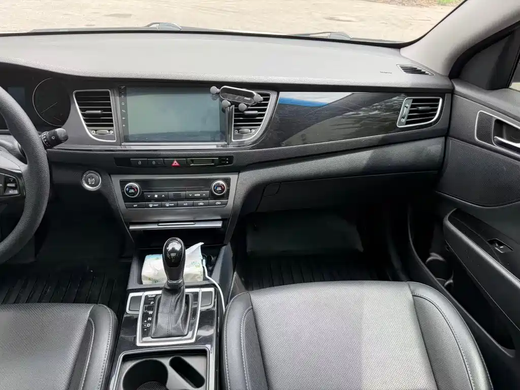 Hyundai Mistra — миниатюра 12