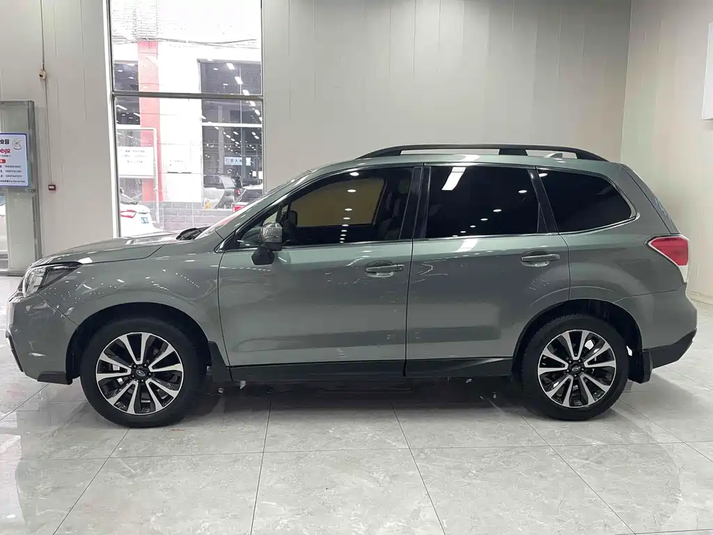 SUBARU FORESTER