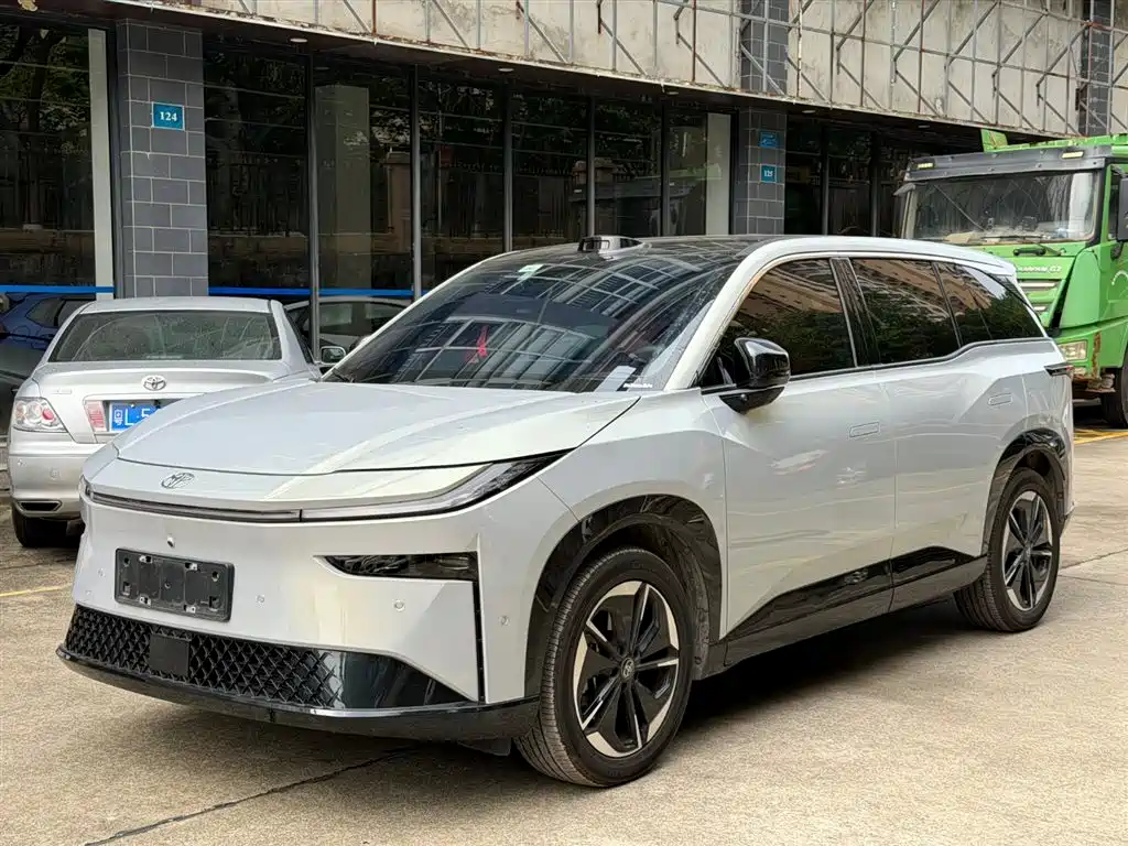 Toyota 铂智3X 2025