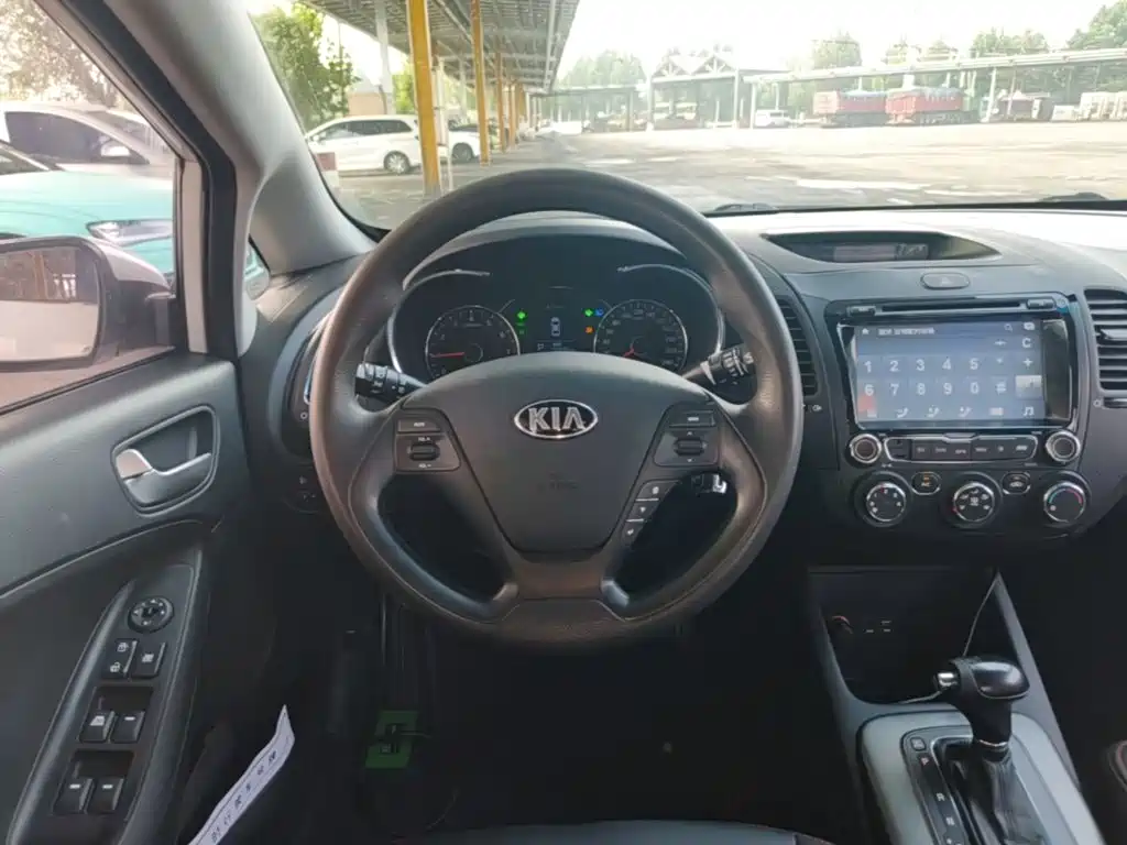 Kia K3 — миниатюра 11
