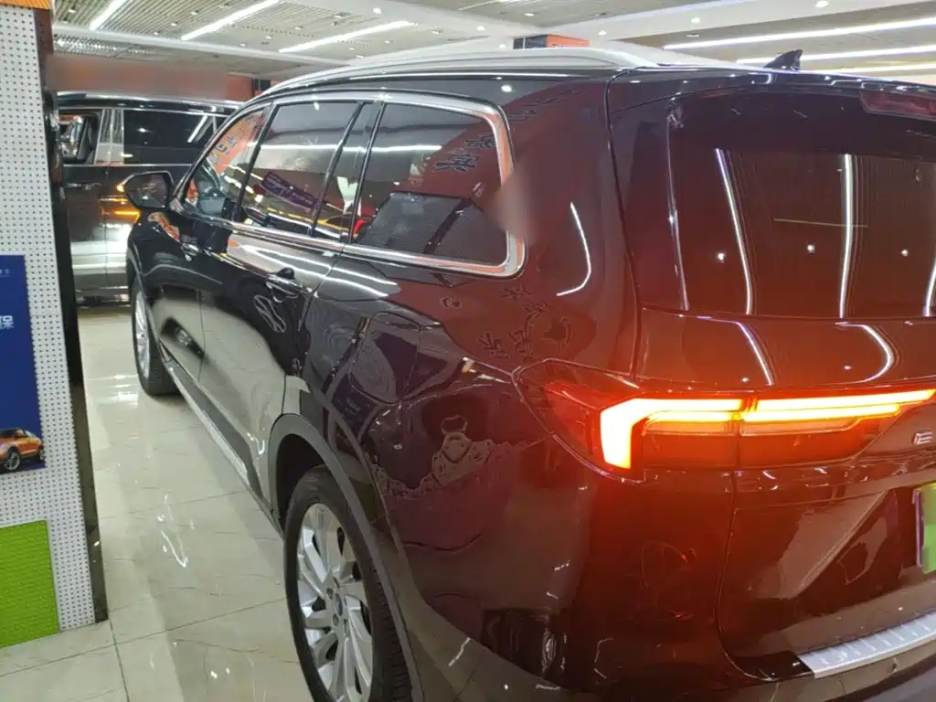 Ford Equator — миниатюра 5