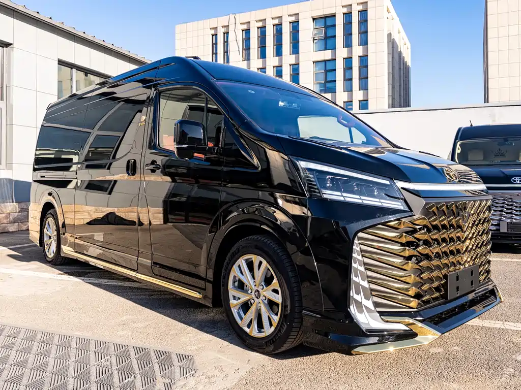 Toyota Hiace 0