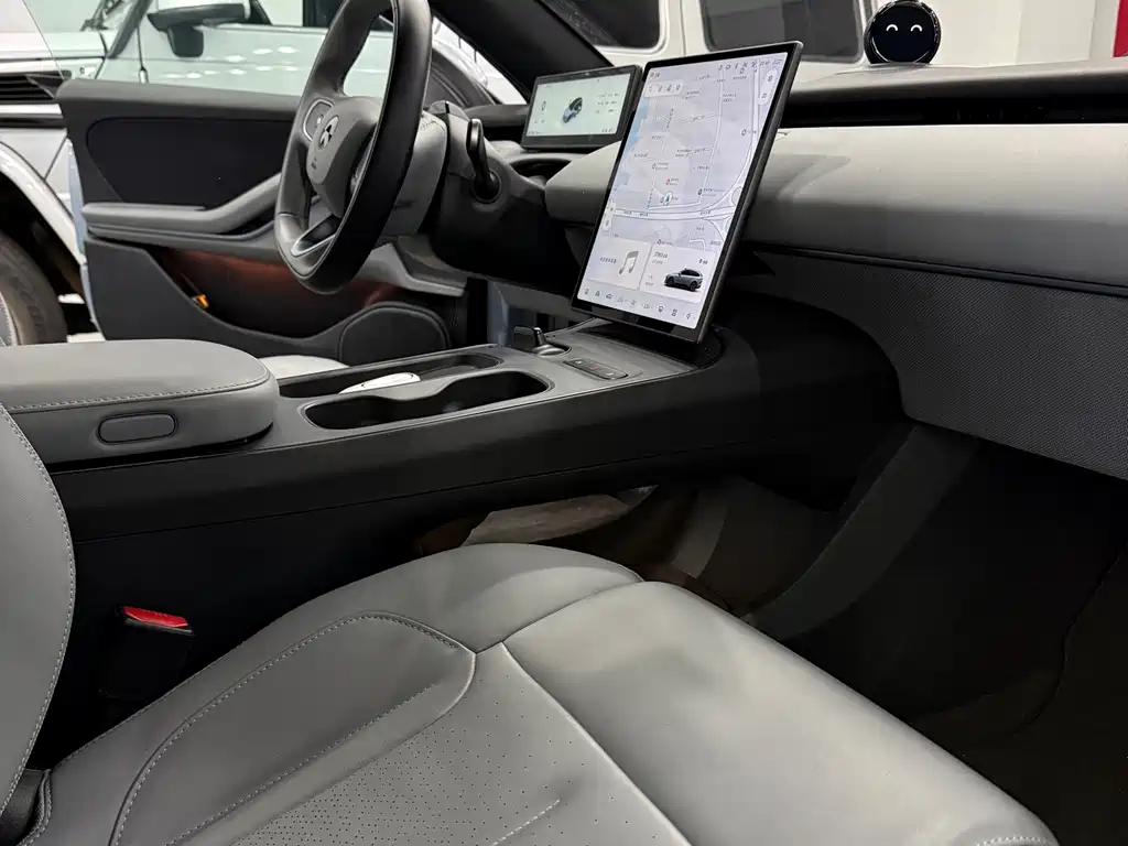 NIO ET5T — миниатюра 12