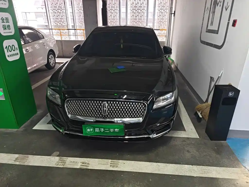 Lincoln Continental — миниатюра 2