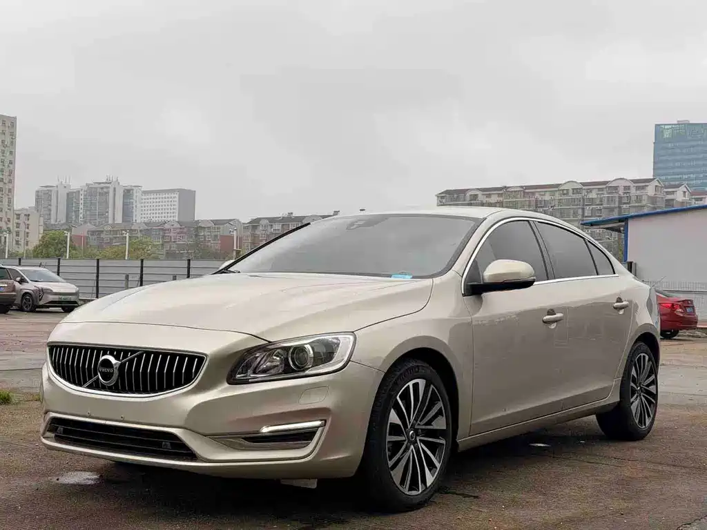 Volvo S60 2018