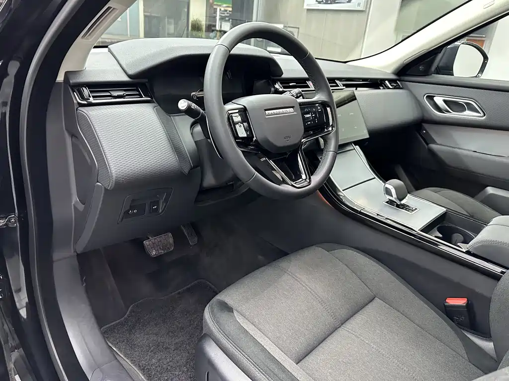 Land Rover Velar — миниатюра 6