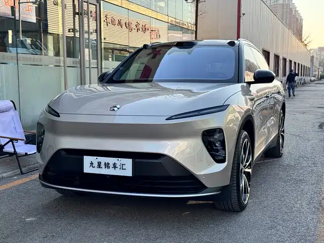 WEILAI NIO ES8 2023
