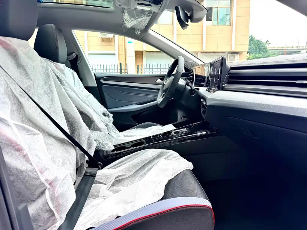 Volkswagen Lamando — миниатюра 9