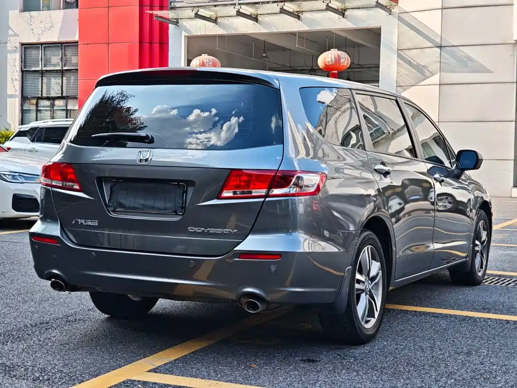 Honda Odyssey — миниатюра 5