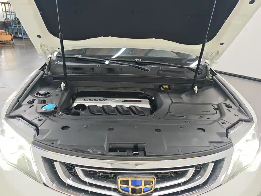 Geely Boyue — миниатюра 10