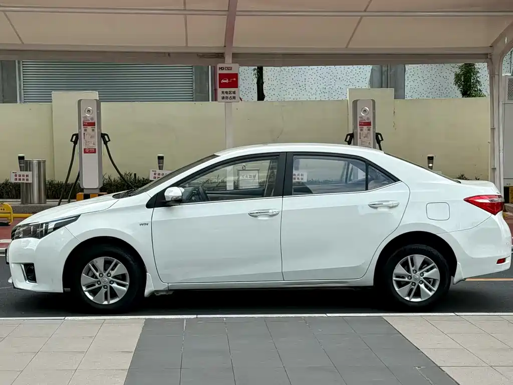Toyota Corolla — миниатюра 3