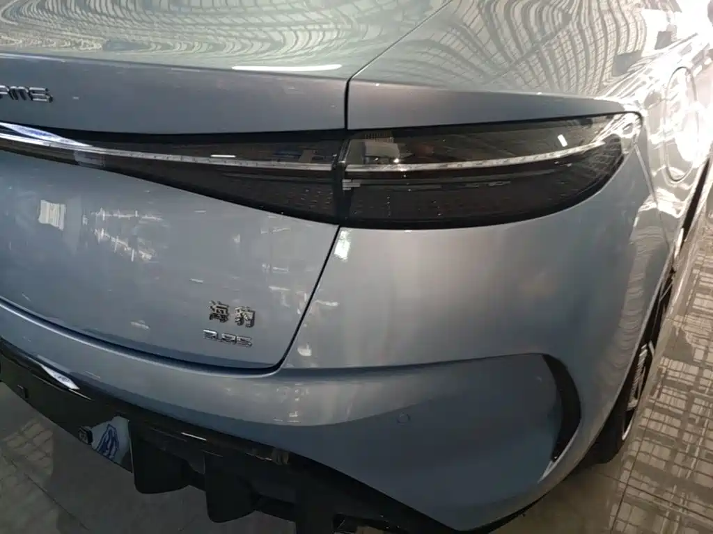 BYD Seal — миниатюра 8