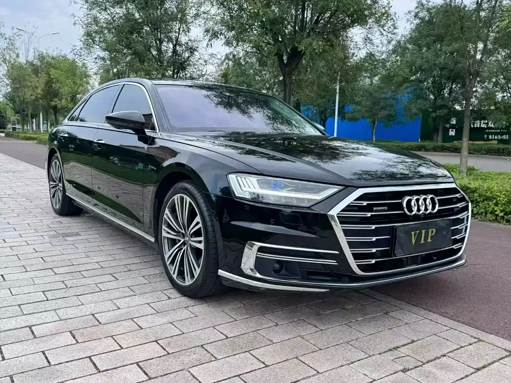 Audi A8 — миниатюра 2