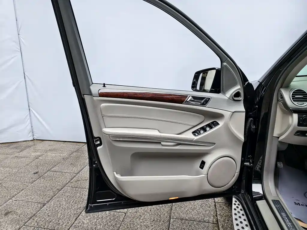 Mercedes-Benz GL 2011 GL 450 4MATIC Luxury