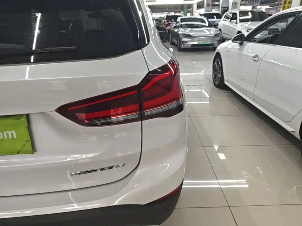 BMW X1 — миниатюра 8