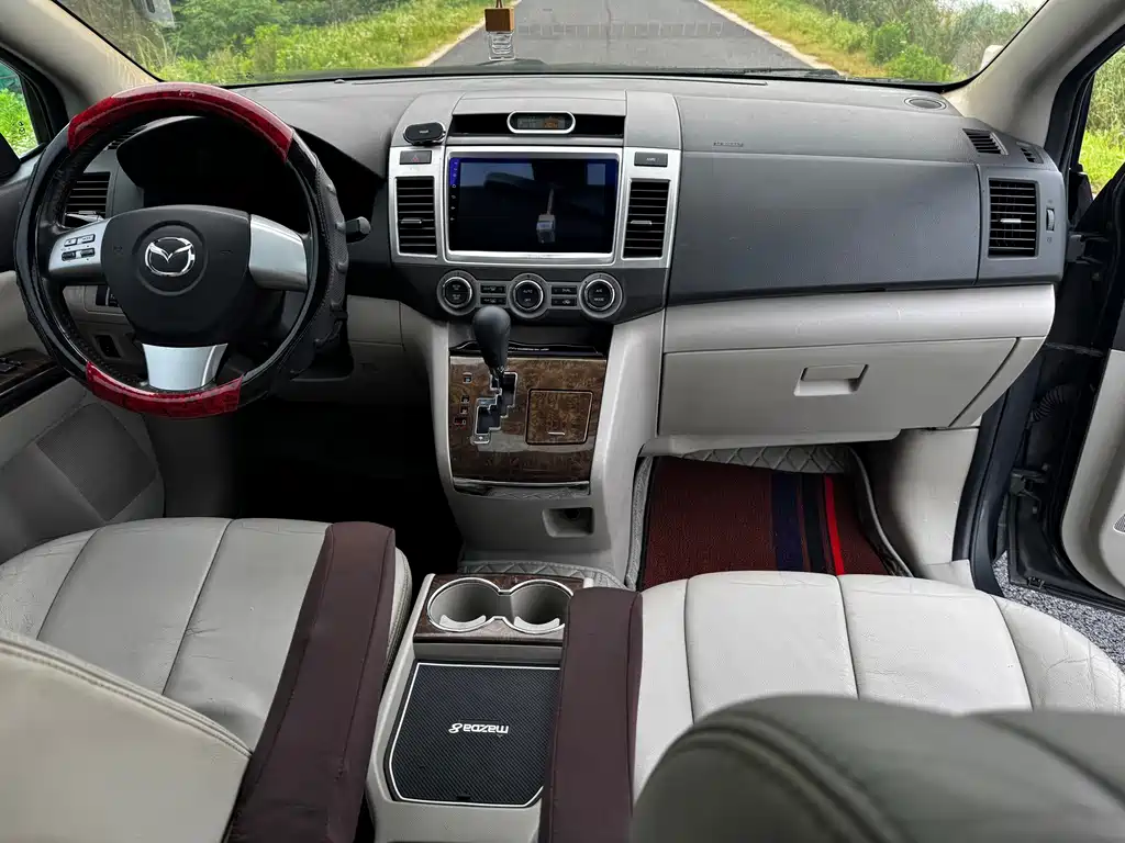 Mazda 8 — миниатюра 6