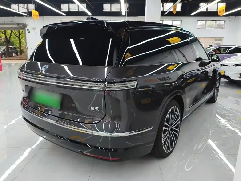 NIO ES8 2026 мест Executive