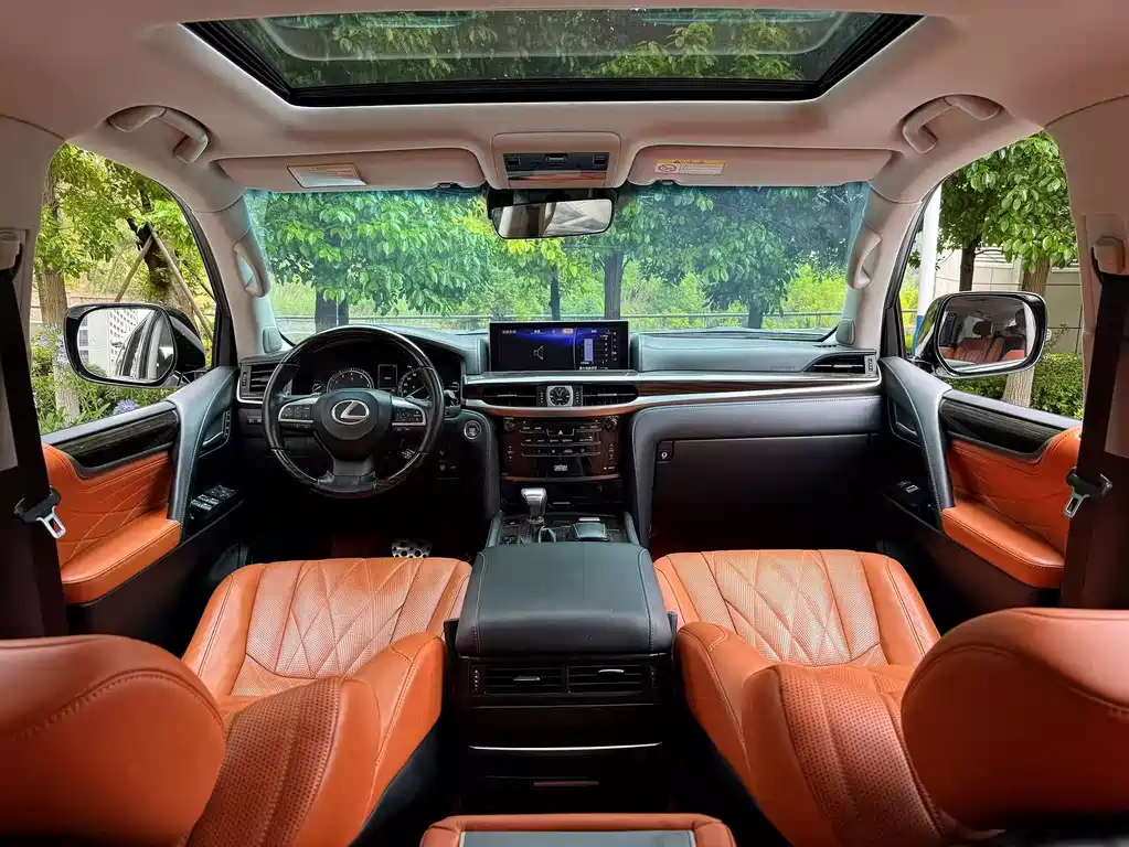 Lexus LX 2019 570