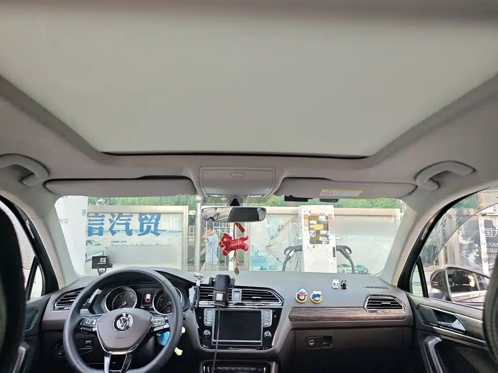 Volkswagen Tiguan L — миниатюра 14
