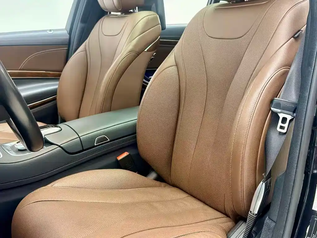 Mercedes-Benz S-Class — миниатюра 6