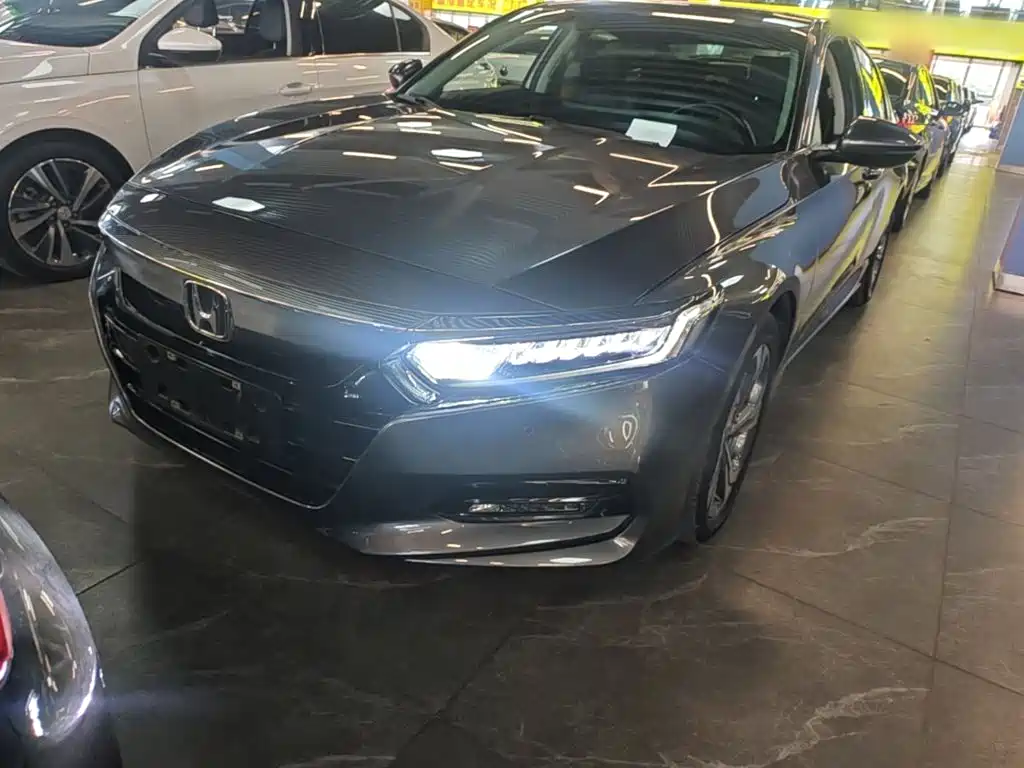 Honda Accord — миниатюра 2