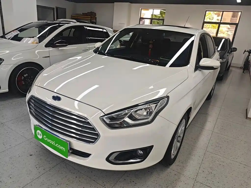 Ford Escort — миниатюра 2