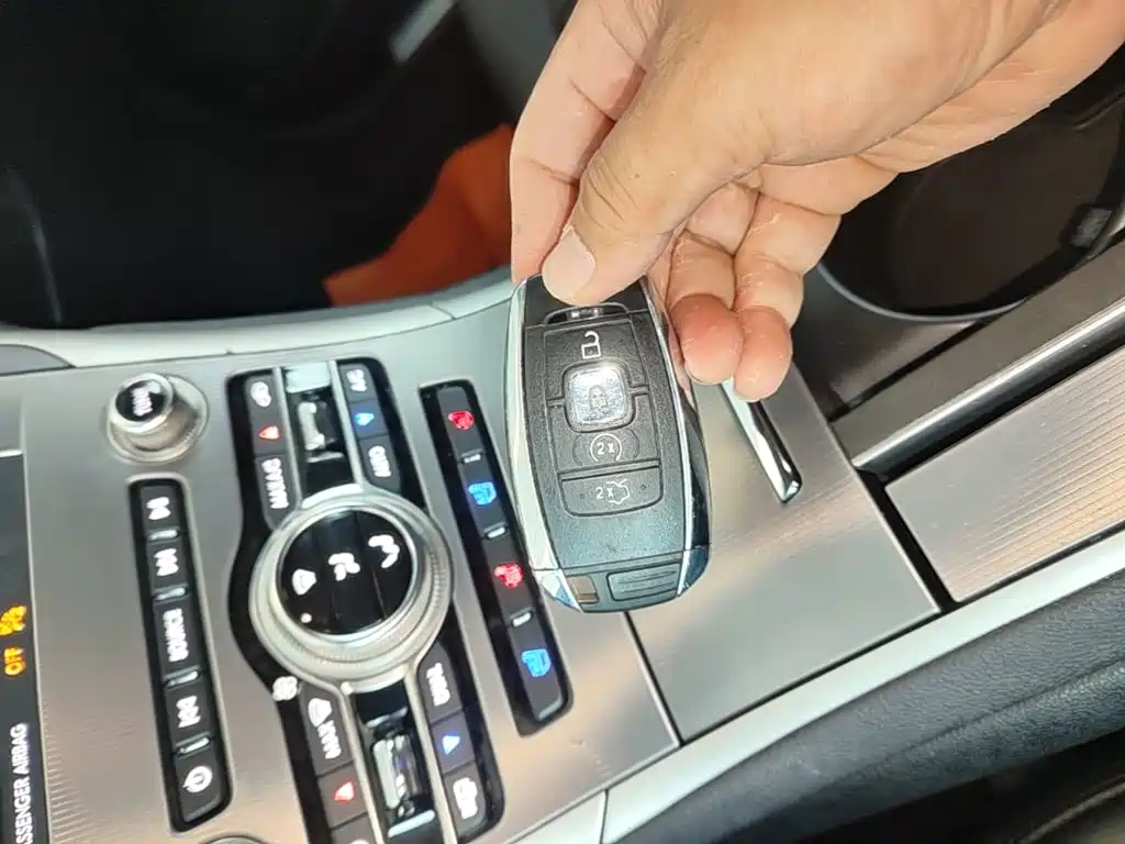 Lincoln MKZ — миниатюра 9