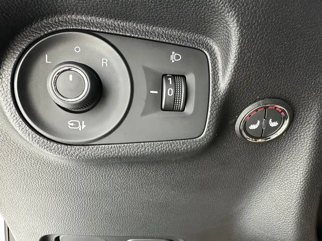 MG MG5 - фото 13
