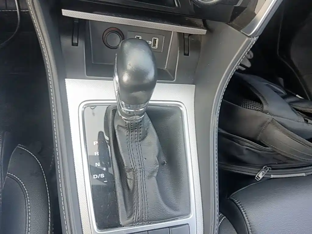MG MG6 — миниатюра 14