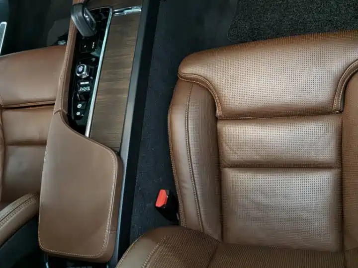 Volvo V90 2022 Cross Country B5 AWD