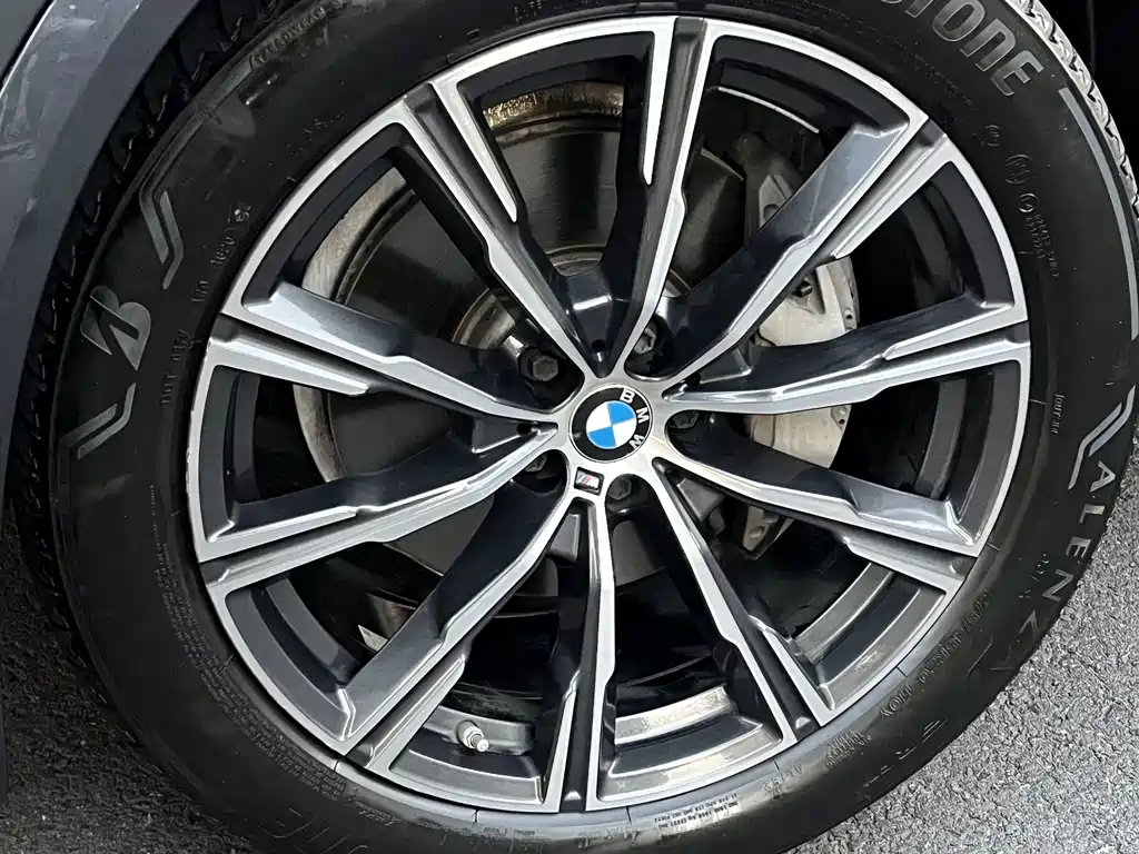 BMW X5 2020 xDrive40i M Sport