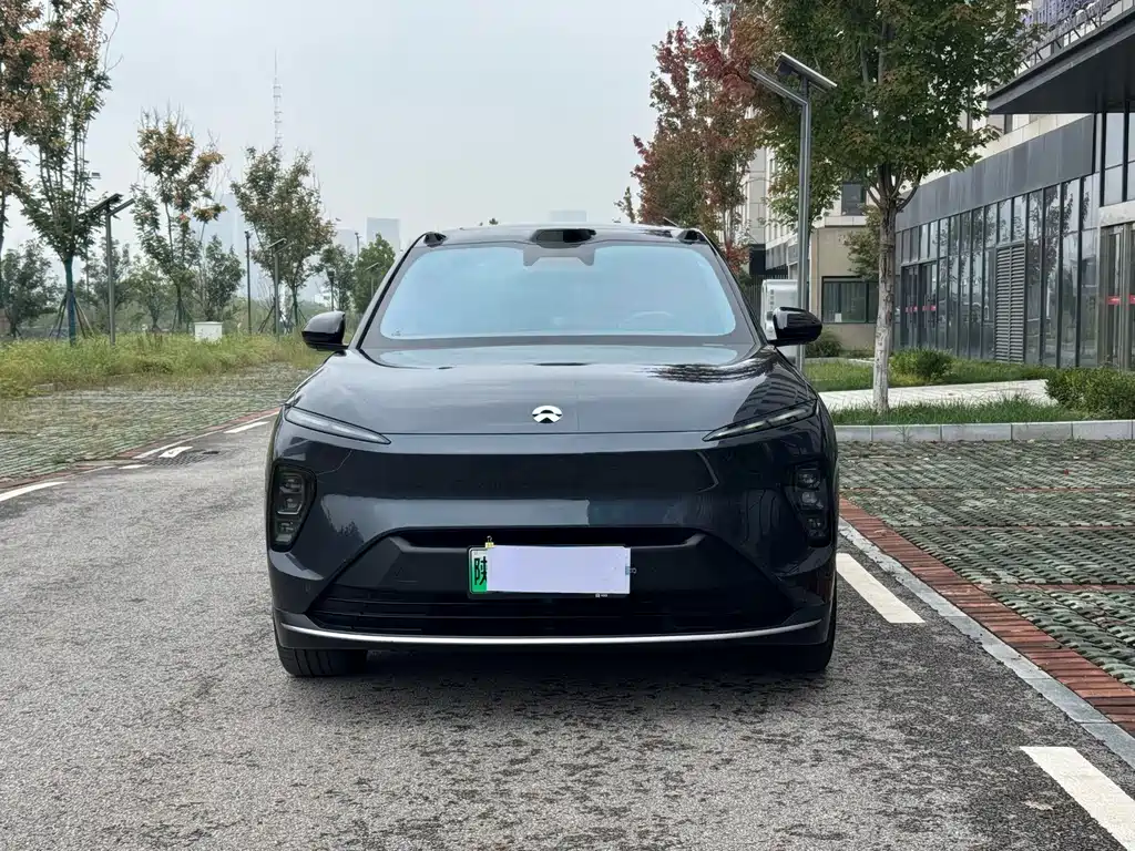 NIO ES8 — миниатюра 2