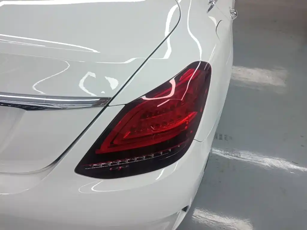 Mercedes-Benz C-Class — миниатюра 8