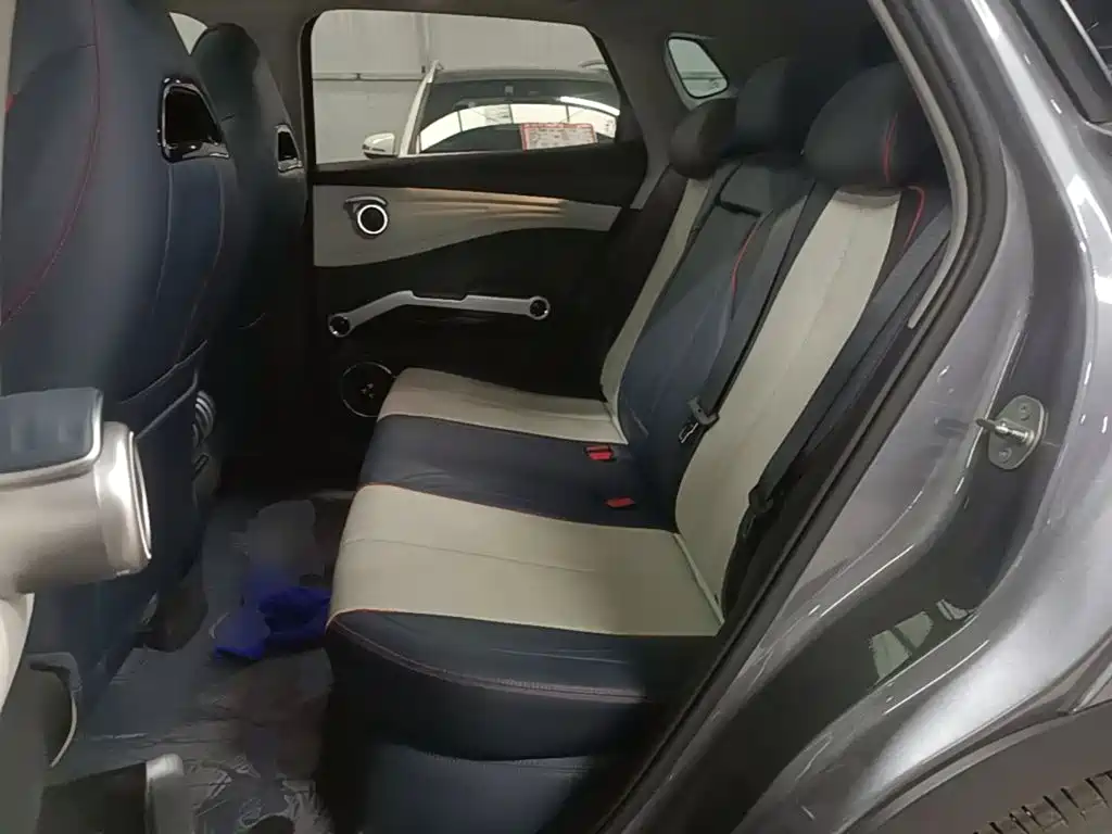 BYD Yuan Plus — миниатюра 17