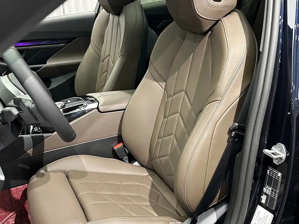 BMW 5 Series (Import) — миниатюра 16