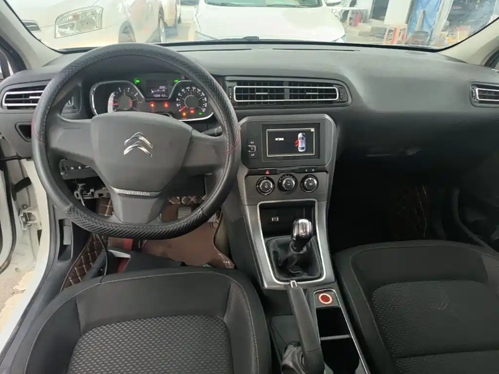 Citroen C4 — миниатюра 10